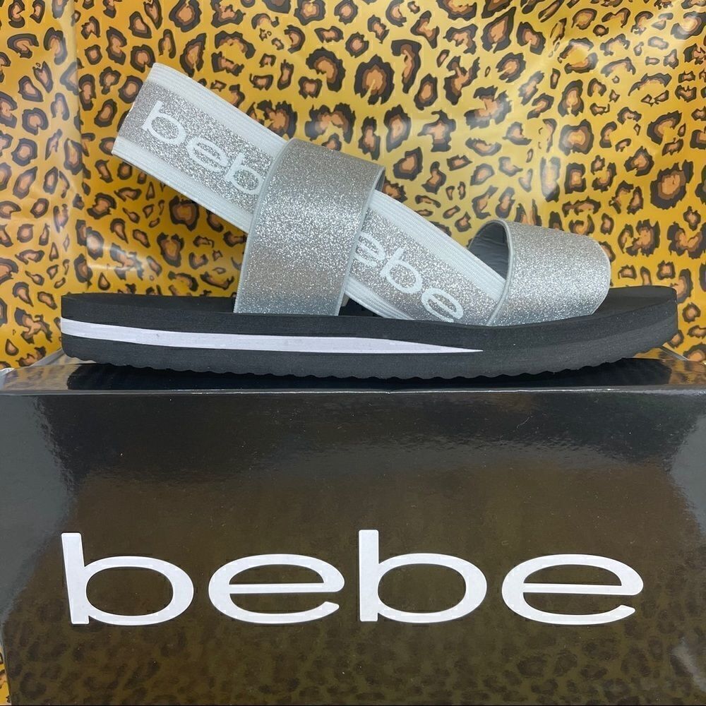 Bebe Atena Silver Giltter Stretch Sandals NWT Sz9
